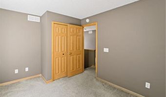 6785 Pine Crest Trl S, Cottage Grove, MN 55016