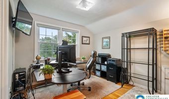 2892 Edgemont Dr, Allentown, PA 18103