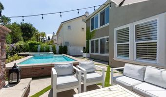 5392 Foxhound Way, San Diego, CA 92130