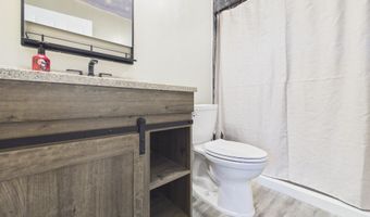 2763 W Hickory Dr, Anderson, IN 46013