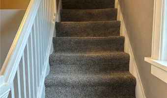 1627 Manchester, Akron, OH 44314