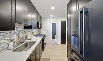 6101 EDSALL Rd 1805, Alexandria, VA 22304