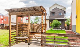 6892 Juniper Ct, Arvada, CO 80007