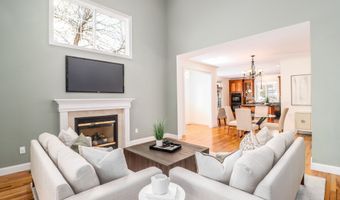 21 Great Heron Ln 21, Brookfield, CT 06804