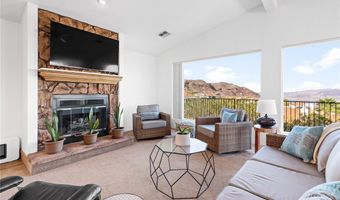 566 Lake Michigan Ln, Boulder City, NV 89005