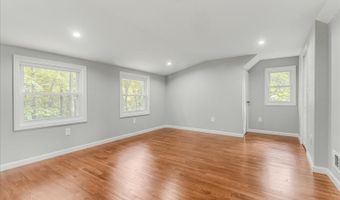7 Mondamin Rd, Alloway, NJ 07422