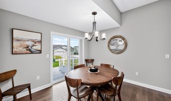 2719 SW Prairie Trail Pkwy, Ankeny, IA 50023