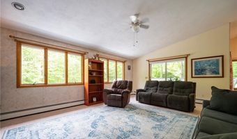 85 Indian Trl, Glocester, RI 02814