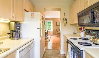 20 B Springbrook Dr, Belfast, ME 04915
