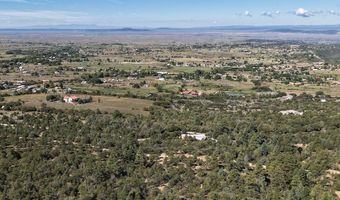 Robertos Lane, Arroyo Seco, NM 87514
