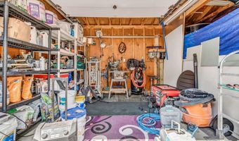 1391 Turner St, Auburn, ME 04210