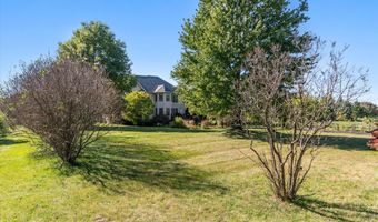 1717 Cedar Ln, Ann Arbor, MI 48105