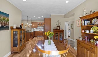 41 Breakneck Hill Rd 26, Lincoln, RI 02865
