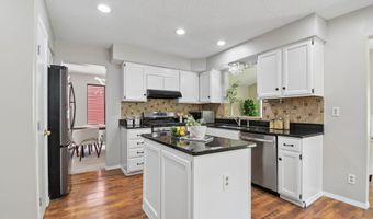 4150 Eagle Head Dr, Columbus, OH 43230
