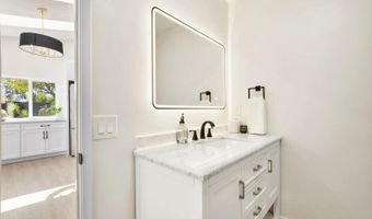 9956 Cummins Pl, San Diego, CA 92131