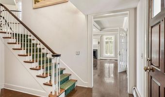 517 Tuckerman Ave, Middletown, RI 02842