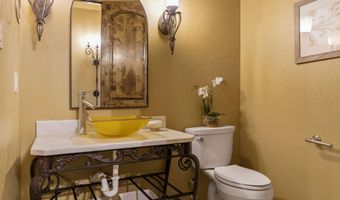 3723 Alamogordo Dr NW, Albuquerque, NM 87120