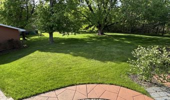 826 EASTVIEW Dr, Antigo, WI 54409