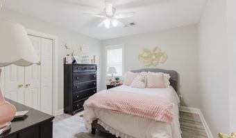 106 Westlake Cir, Americus, GA 31709