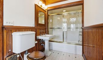211 Cedar Ave, Allenhurst, NJ 07711