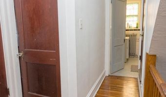 1020 MEADE St, Reading, PA 19611