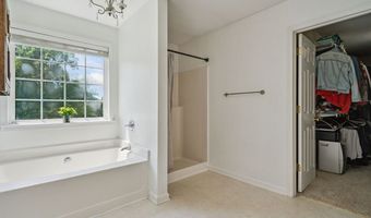 119 Hollytrace Ln, Ball Ground, GA 30107