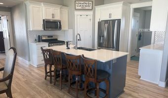 5038 Cassie Dr, Chubbuck, ID 83202