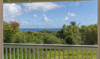 601 N Honokala Rd B, Haiku, HI 96708