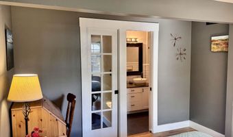 112 S Crest Dr, Burlington, VT 05401