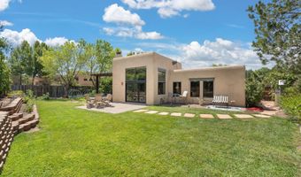 2740 TRAMWAY Cir NE, Albuquerque, NM 87122