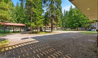6328 River Rd, Clark Fork, ID 83811