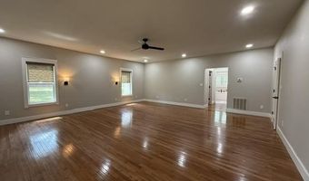 24 Shoemaker Cir, Batesville, AR 72501