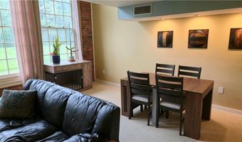 40 Web Ave 217, North Kingstown, RI 02852