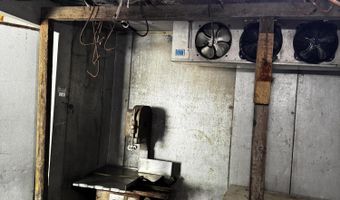 4327 Hwy 38, Ages Brookside, KY 40801