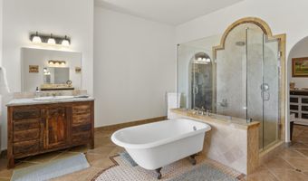 7823 E CELESTIAL St, Carefree, AZ 85377