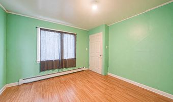 366 Albany Ave, Amityville, NY 11701