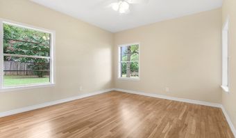 150 West St, Alto, TX 75925