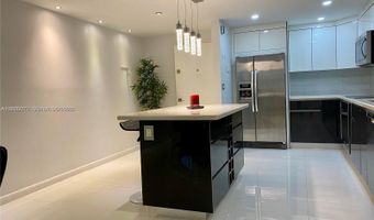 3731 N Country Club Dr 623, Aventura, FL 33180