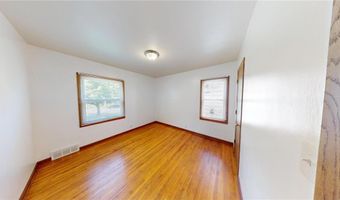 1223 James Ave, Albert Lea, MN 56007