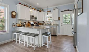 2 Natanis Ln, Arundel, ME 04046