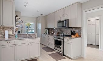 127 Sea Mist Dr, Aransas Pass, TX 78336