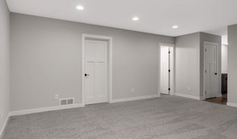 15590 Duck Trail Ln, Apple Valley, MN 55124