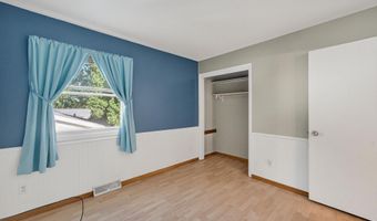 6809 Pilgrim Rd, Madison, WI 53711