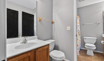 1124 Ashlyn Ln, Antioch, IL 60002