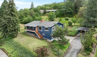 1840 Crestview Dr, Ashland, OR 97520