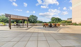1802 Monroe St 202, Madison, WI 53711