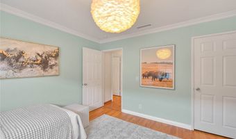 32 N Almansor Street D, Alhambra, CA 91801
