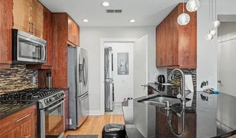 222 12th St NE 905, Atlanta, GA 30309