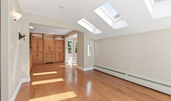 70 Mahoney Rd, Colchester, CT 06415