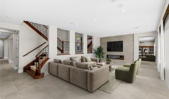 1975 Alcova Ridge Dr, Las Vegas, NV 89135